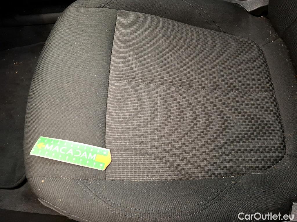  Bmw  Serie 1 BMW Série 1 / 2019 / 5P / Berline 116i DKG7 Business Design #13