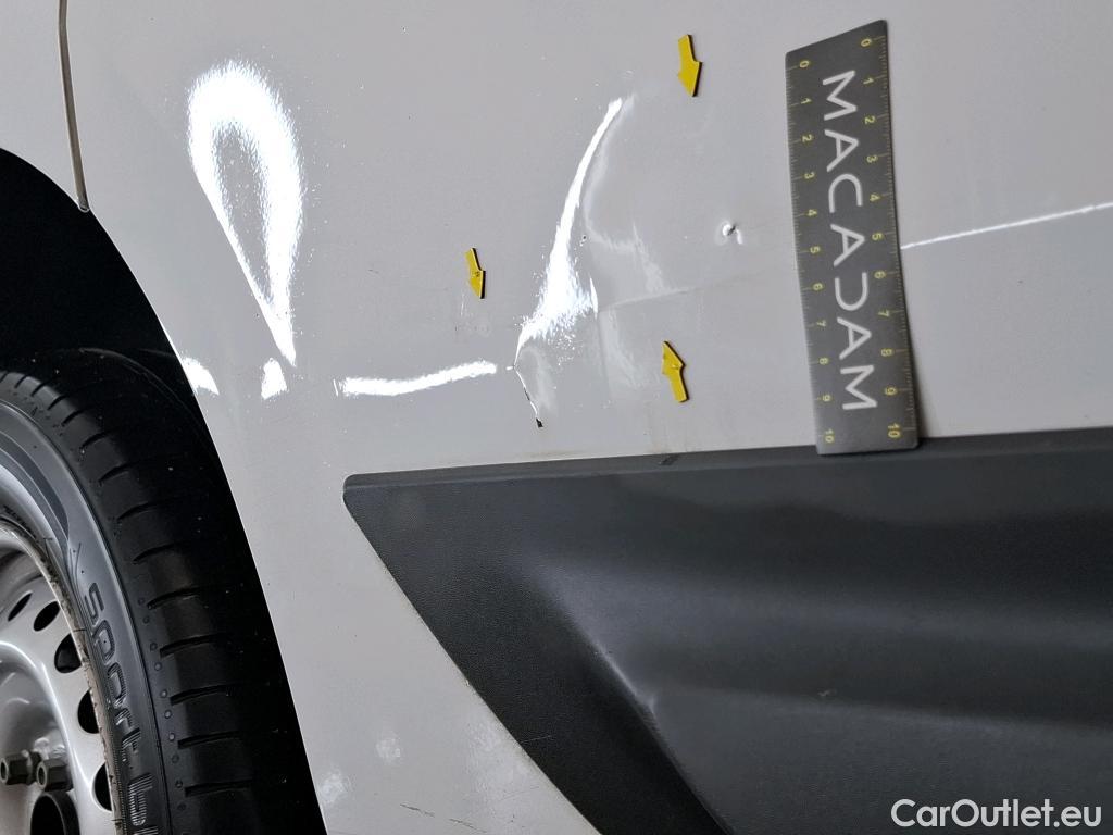  Renault  Kangoo RENAULT  / 2021 / 4P / Fourgonnette GD CONFORT - BLUE DCI 75 #16