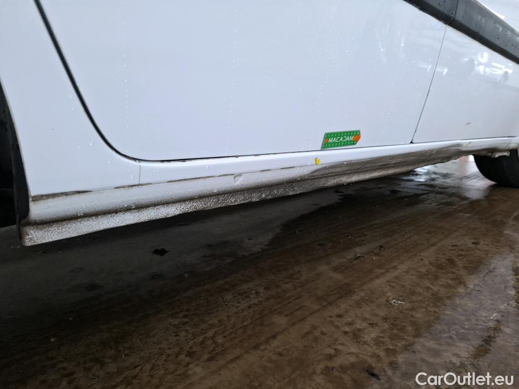  Renault  Kangoo RENAULT  Express / 2013 / 4P / Fourgonnette Extra R-Link - Blue dCi 95 #1