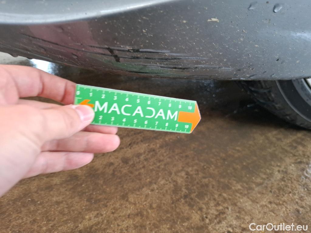  Bmw  Serie 1 BMW Série 1 / 2019 / 5P / Berline 116i DKG7 Business Design #7