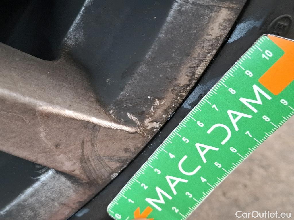  Audi  A3 AUDI  Sportback / 2016 / 5P / Berline 35 TDI 150 S TRONIC BUSINESS LINE #28