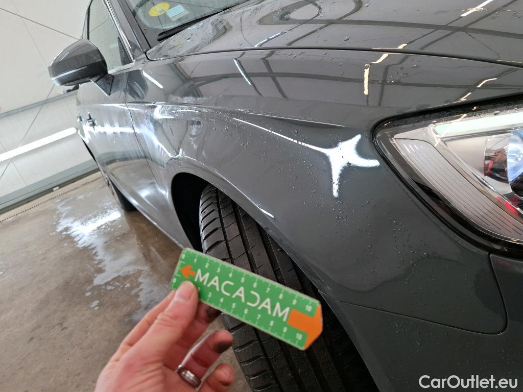  Audi  A3 AUDI  Sportback / 2016 / 5P / Berline 35 TDI 150 S TRONIC BUSINESS LINE #29