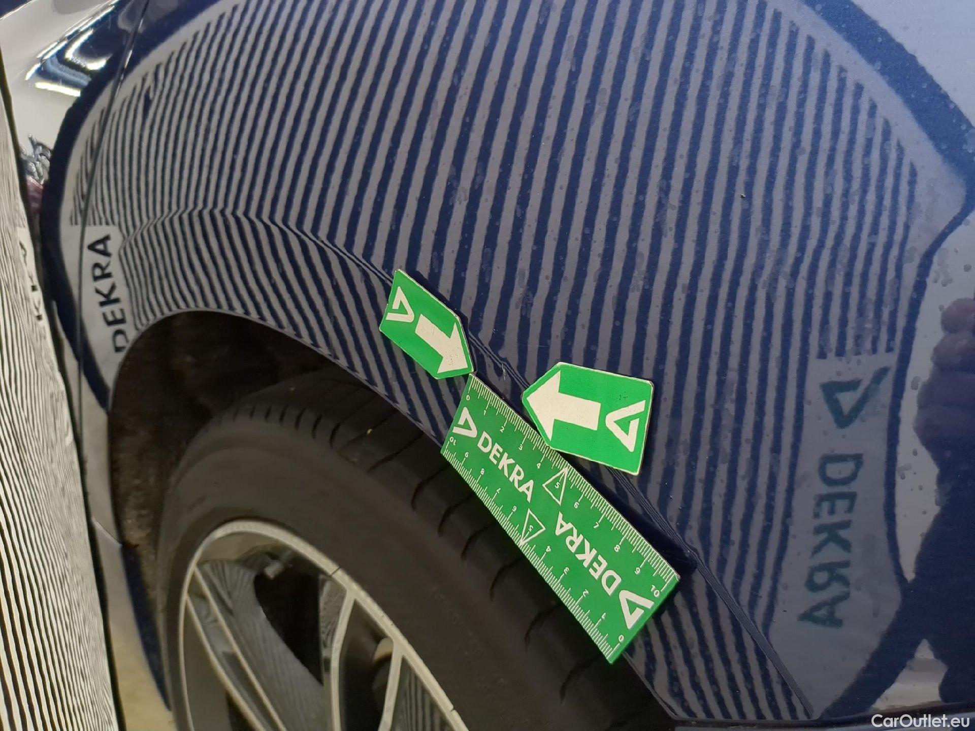  Bmw  Serie 1 Série 1 Berline 118 i Edition Sport 1.5 135CV BVA7 E6d #18