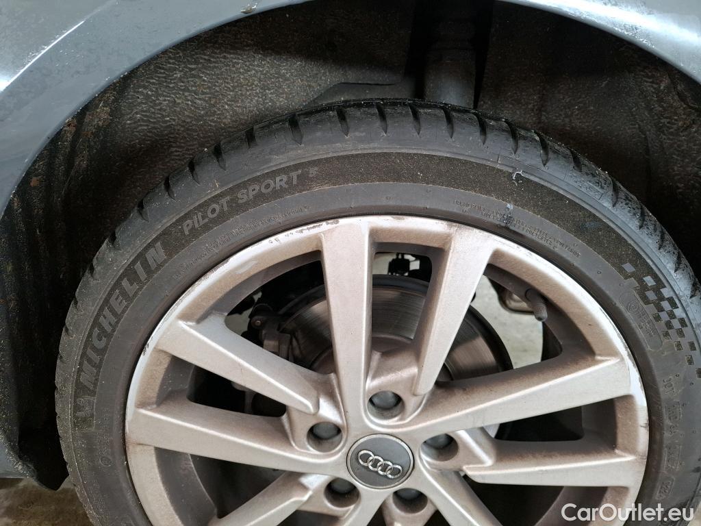  Audi  A3 AUDI  Sportback / 2016 / 5P / Berline 35 TDI 150 S TRONIC BUSINESS LINE #33