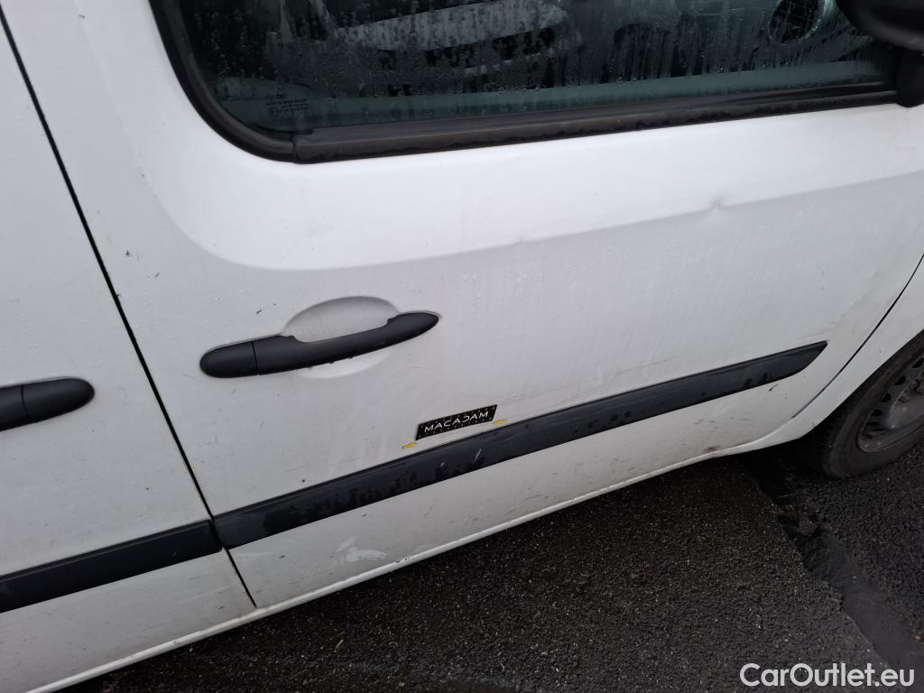  Renault  Kangoo  Express Maxi Grand Confort 1.5 dCi 90CV BVM5 E6 #23