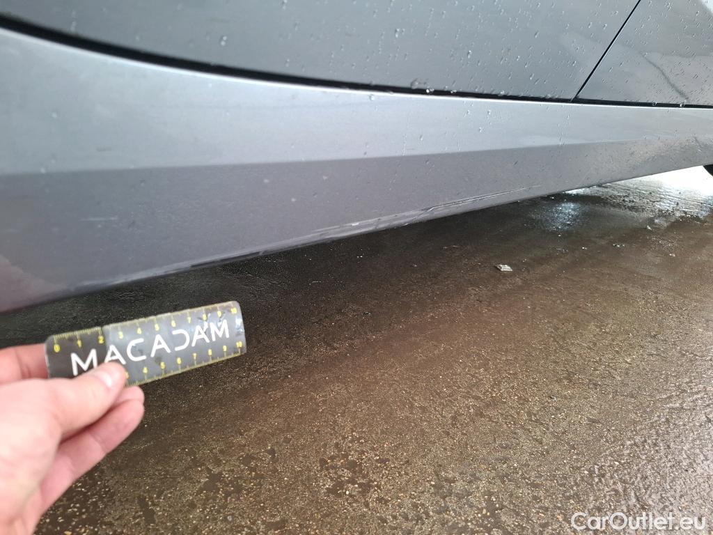  Bmw  Serie 1 BMW Série 1 / 2019 / 5P / Berline 1.5 116I Business Design #14