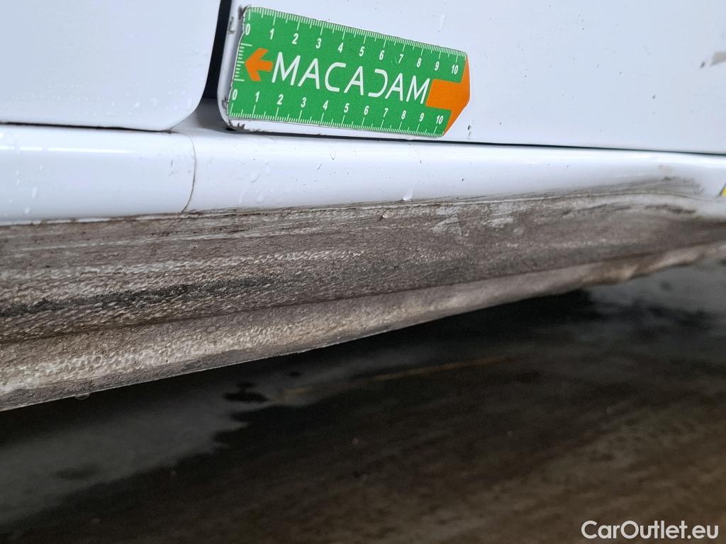  Renault  Kangoo RENAULT  Express / 2013 / 4P / Fourgonnette Extra R-Link - Blue dCi 95 #5