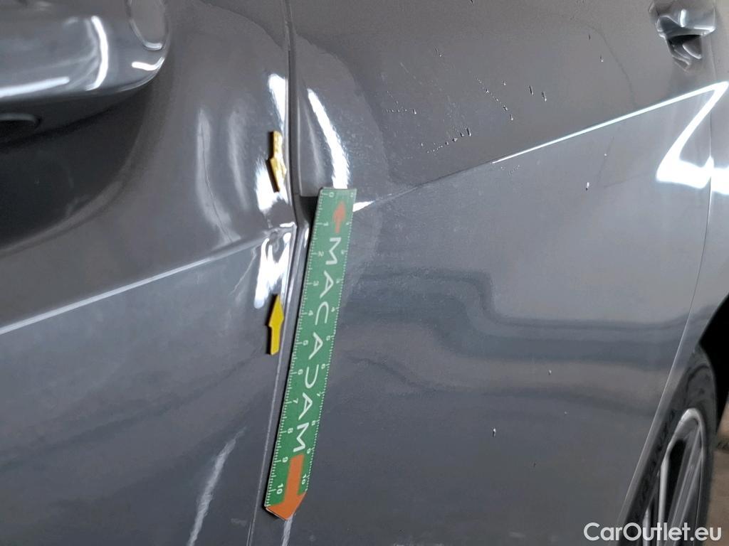  Bmw  Serie 1 BMW Série 1 / 2019 / 5P / Berline 116i DKG7 Business Design #10