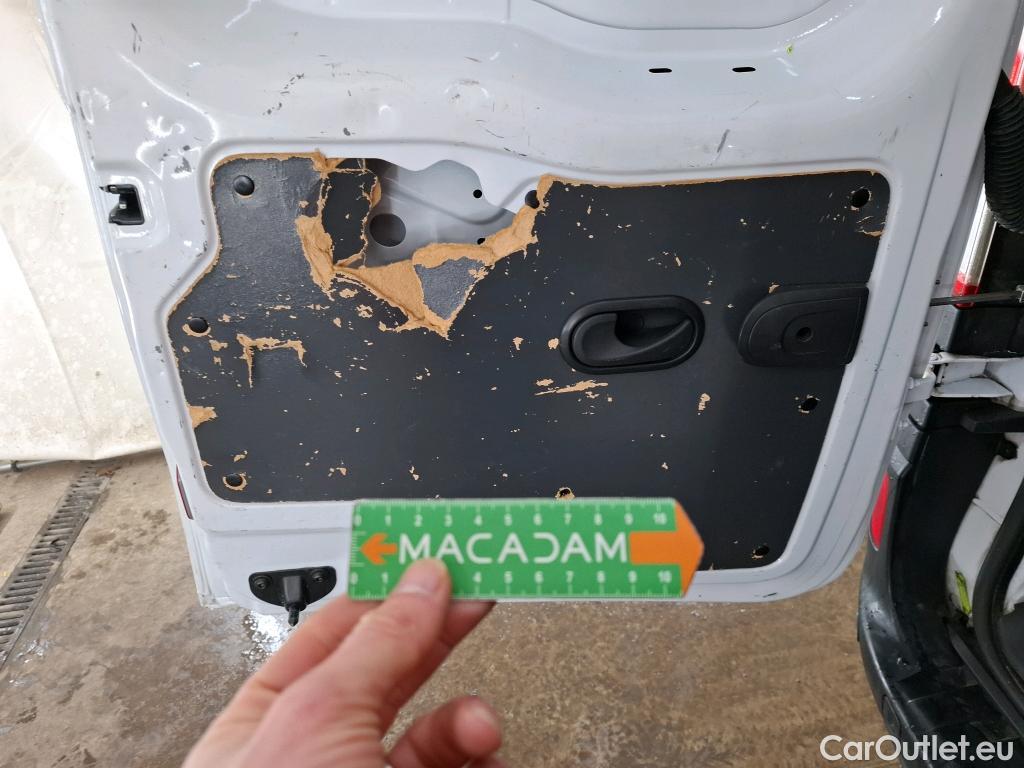  Renault  Kangoo RENAULT  Express / 2013 / 4P / Fourgonnette Extra R-Link - Blue dCi 95 #23