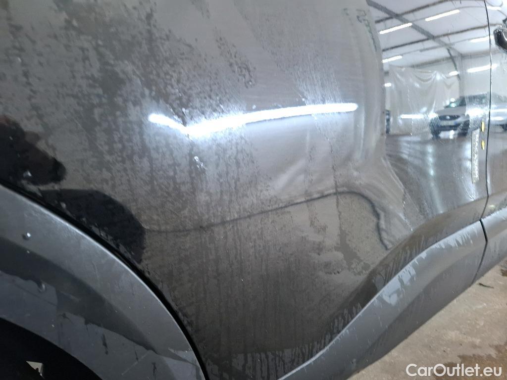  Citroen  C4 CITROEN  X / 2022 / 4P / Berline PureTech 130 S&S EAT8 Feel Pack #9