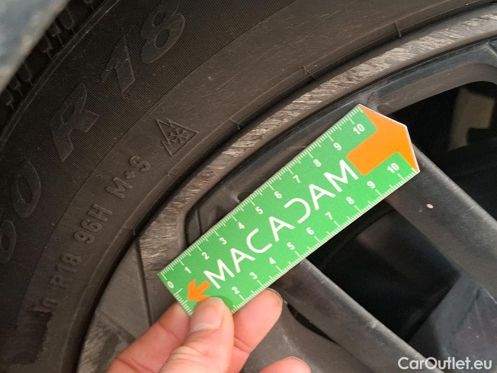  Citroen  C4  X Feel Pack 1.2 PureTech 130CV BVA8 6E #12