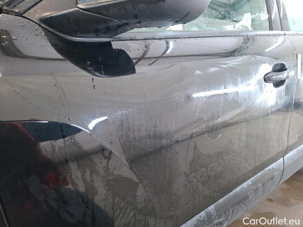  Citroen  C4 CITROEN  X / 2022 / 4P / Berline PureTech 130 S&S EAT8 Feel Pack #1