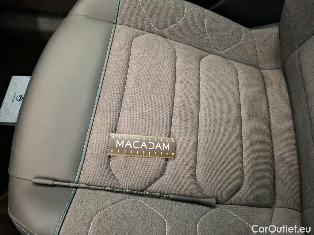  Citroen  C4 CITROEN  X / 2022 / 4P / Berline PureTech 130 S&S EAT8 Feel Pack #13