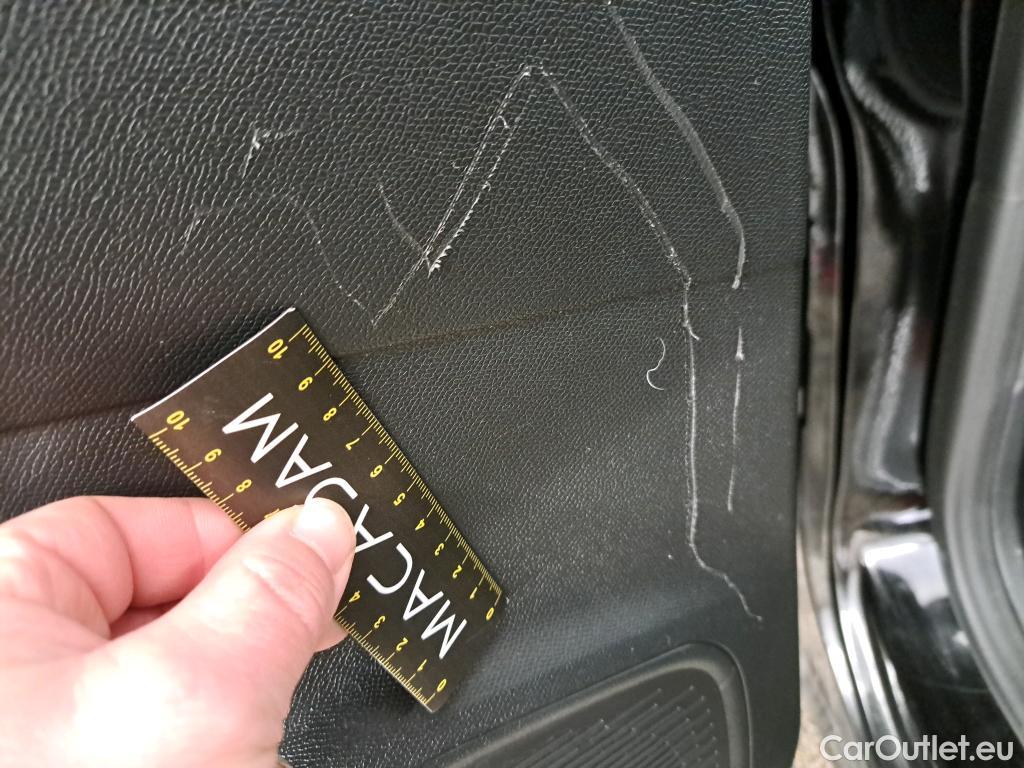  Citroen  C4 CITROEN  X / 2022 / 4P / Berline PureTech 130 S&S EAT8 Feel Pack #7