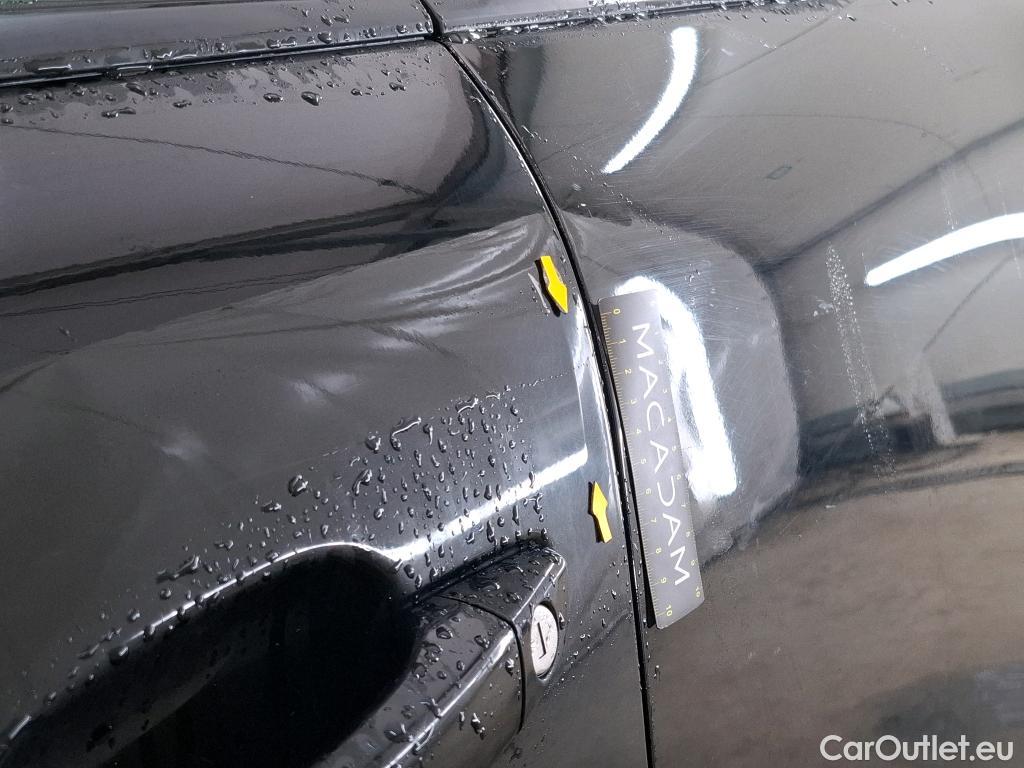  Citroen  C4 CITROEN  X / 2022 / 4P / Berline PureTech 130 S&S EAT8 Feel Pack #2