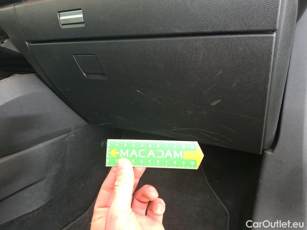  Citroen  C4  X Feel Pack 1.2 PureTech 130CV BVA8 6E #19