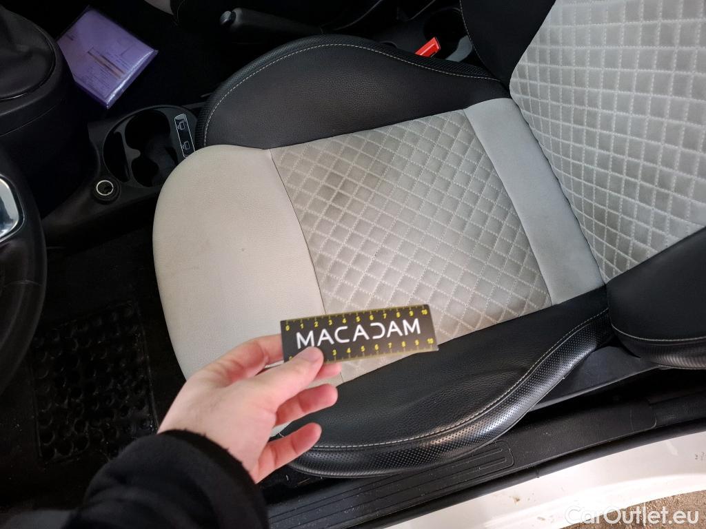  Fiat  500 FIAT   2015  3P  Berline 10 70ch BSG Dolcevita #19