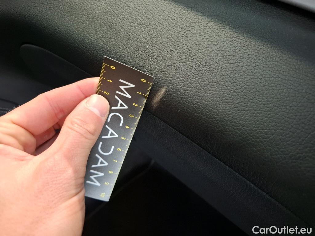  Mercedes  G-Klasee MERCEDES-BENZ GLC / 2019 / 5P / SUV GLC 300 e Business Line 4Matic #3