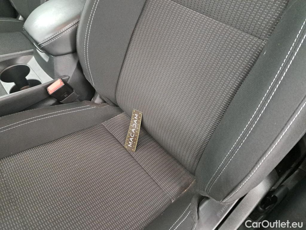  Nissan  Qashqai NISSAN  / 2021 / 5P / Crossover 1.3 MHEV 158ch Xtronic Business Edition CD LOT700 #10