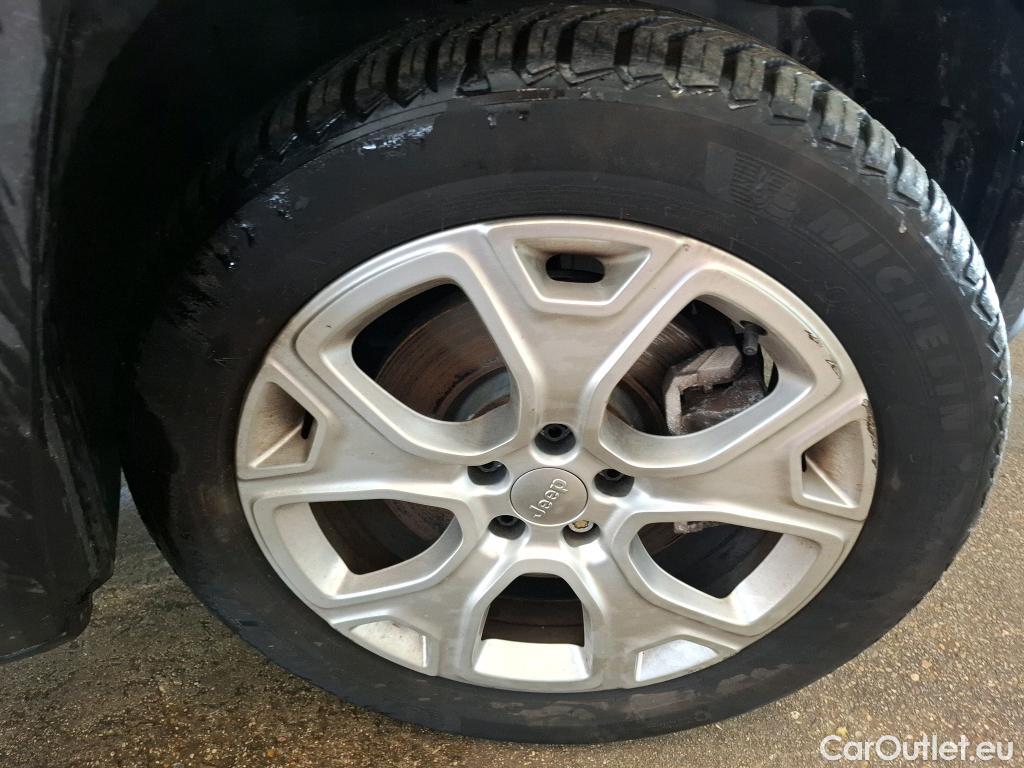  Jeep  Patriot JEEP Renegade / 2018 / 5P / SUV 1.3 TURBO T4 190PS 4XE LIMITED #14