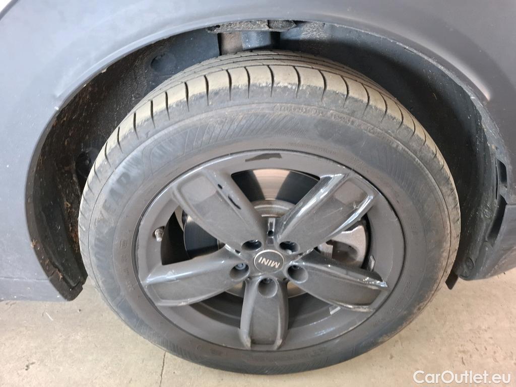  Mini  Countryman MINI  / 2020 / 5P / Crossover Cooper SE ALL4 Premium 125+95ch BVA6 #16