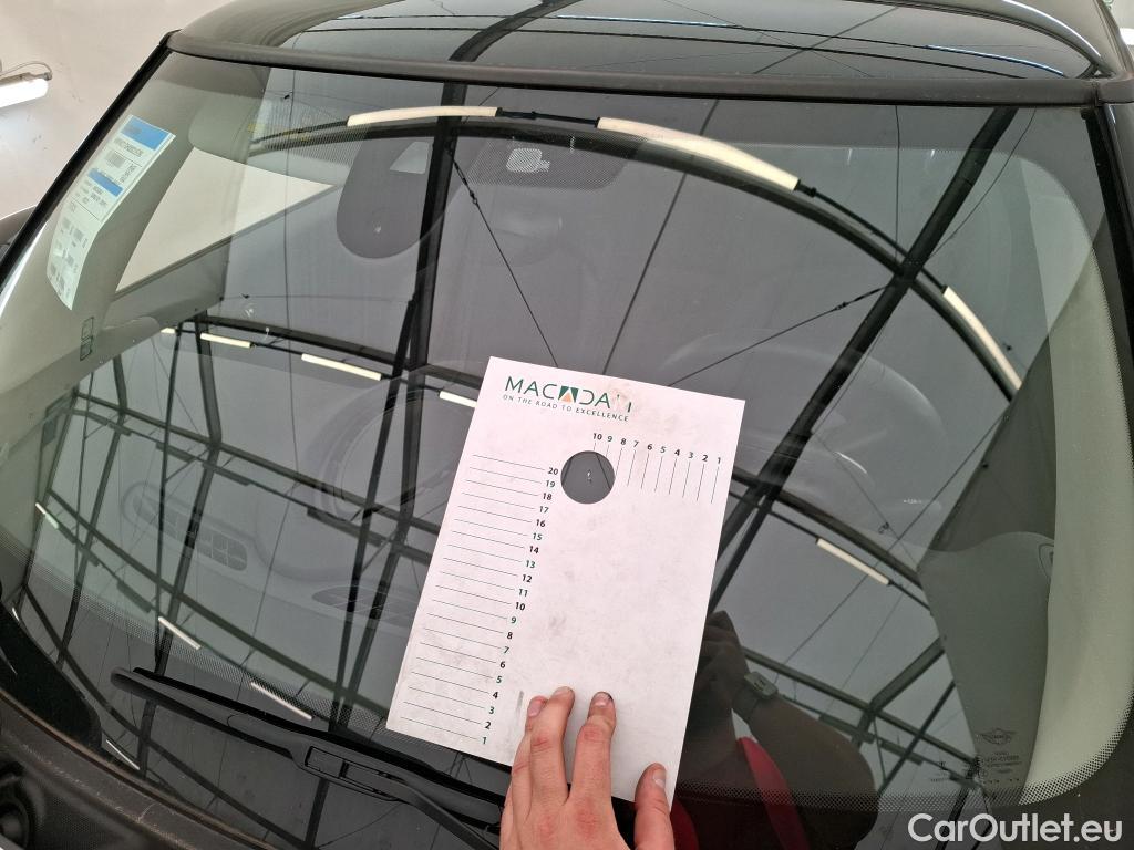  Mini  Mini   / 2021 / 3P / Berline Cooper Edition Camden 136 ch BVA7 #2