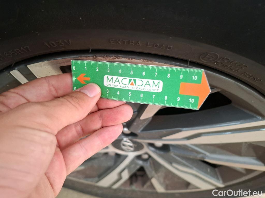  Hyundai  Tucson  Creative Hybrid 2WD 1.6 T-GDI 230CV BVA6 E6d #39