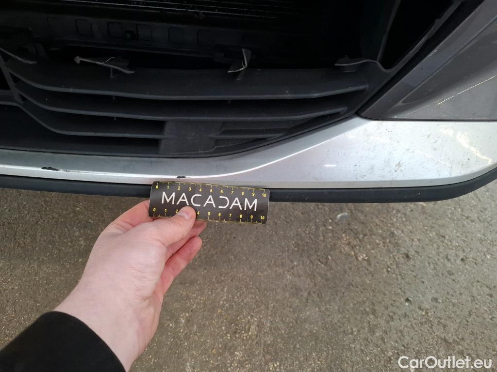  Peugeot  2008  Allure Business 1.5 HDi 130CV BVA8 E6d #26