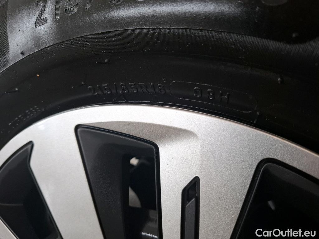  Peugeot  2008  Active 1.5 HDi 100CV BVM6 E6d #18