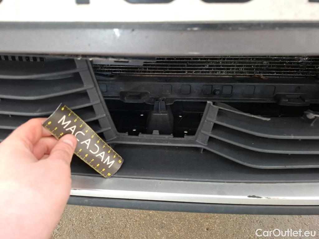  Peugeot  2008  Allure Business 1.5 HDi 130CV BVA8 E6d #24