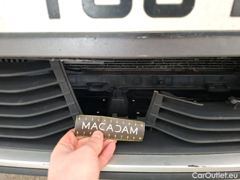  Peugeot  2008  Allure Business 1.5 HDi 130CV BVA8 E6d #23