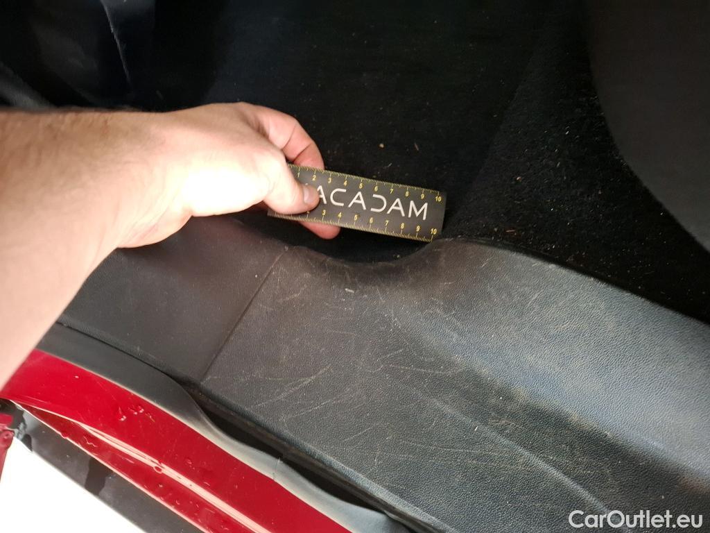  Peugeot  2008  Allure 1.2 PureTech 110CV BVA6 E6 #30