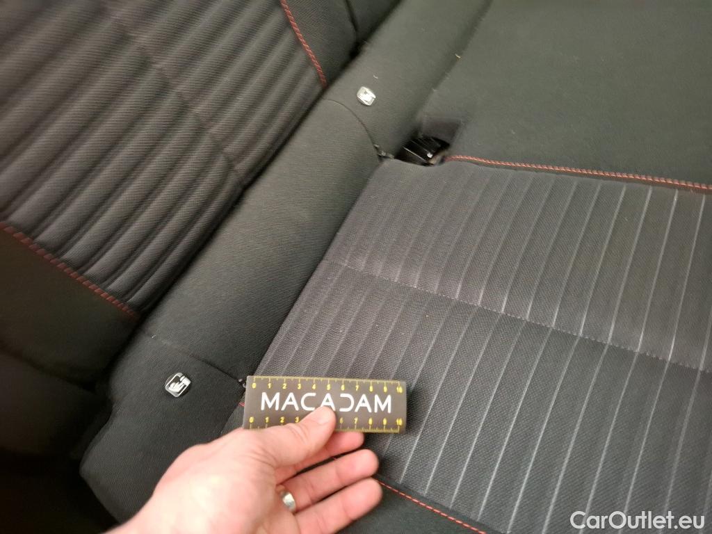  Peugeot  2008  Active Business 1.5 HDi 130CV BVA8 E6d #17