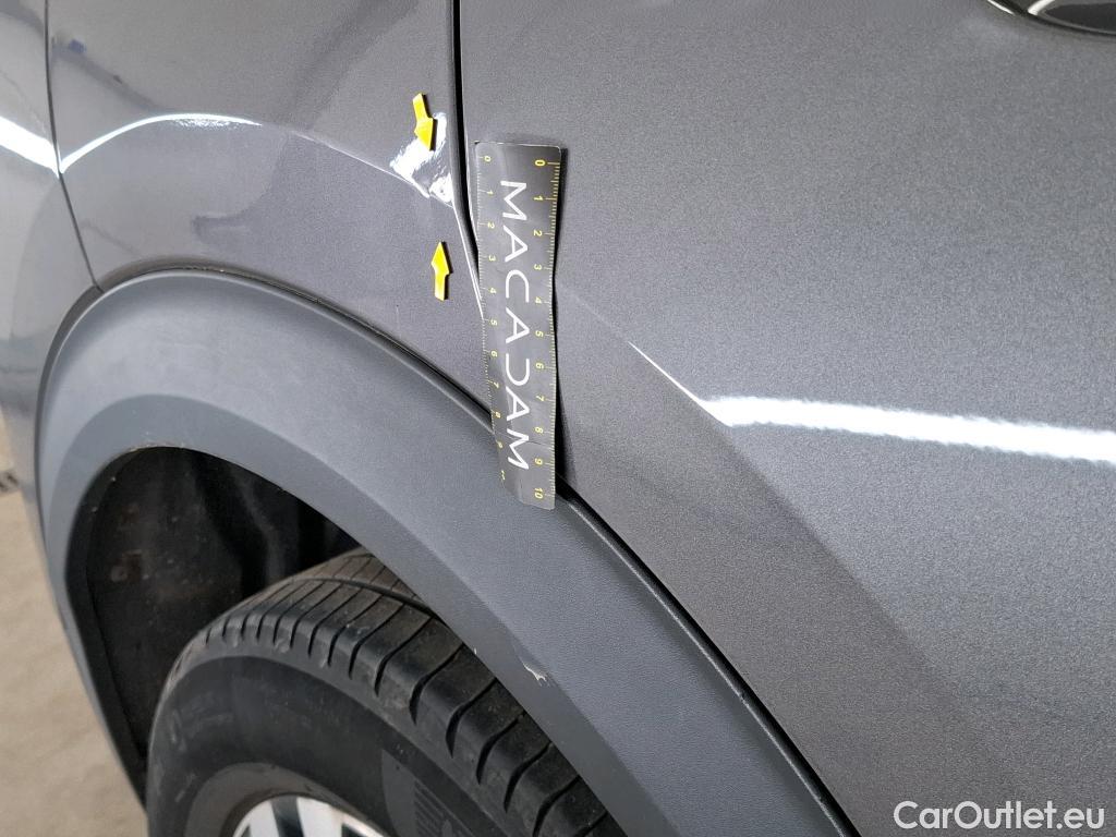  Peugeot  2008  Allure Business 1.5 HDi 130CV BVA8 E6d #21