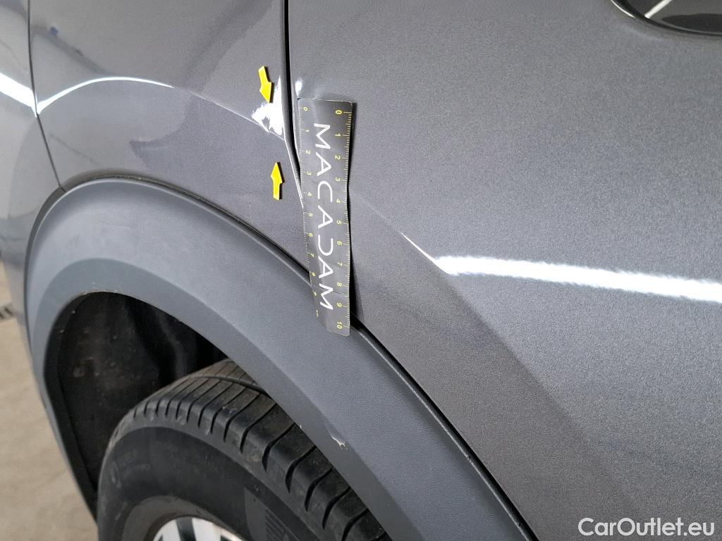  Peugeot  2008  Allure Business 1.5 HDi 130CV BVA8 E6d #20