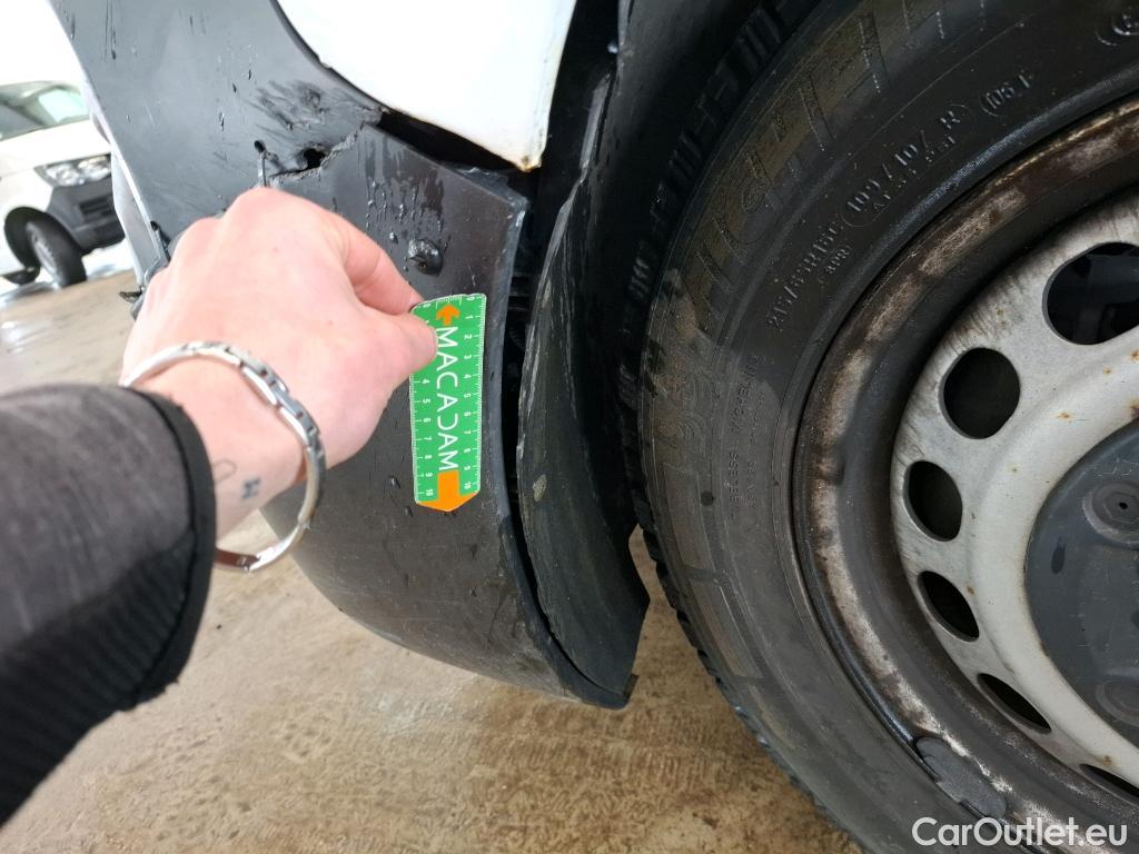  Peugeot  Expert  Kombi L2 1.5 HDi 120CV BVM6 9 Sieges E6dT #84