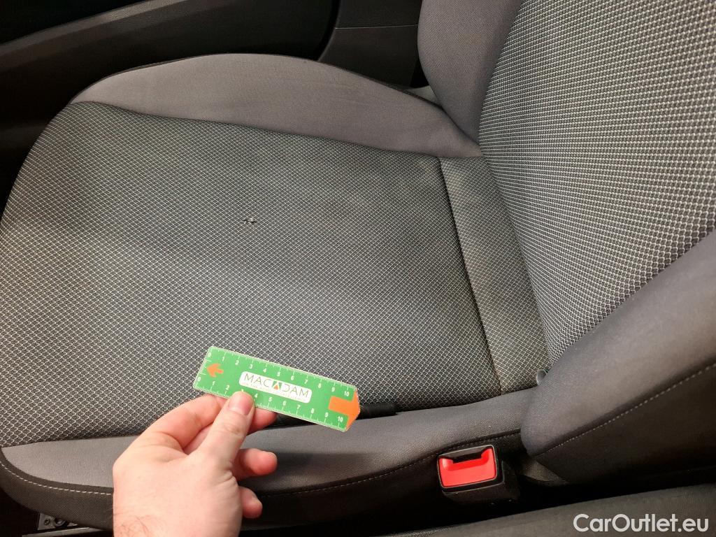  Seat  Arona  Style Business 1.0 TSI 115CV BVA7 E6 #38