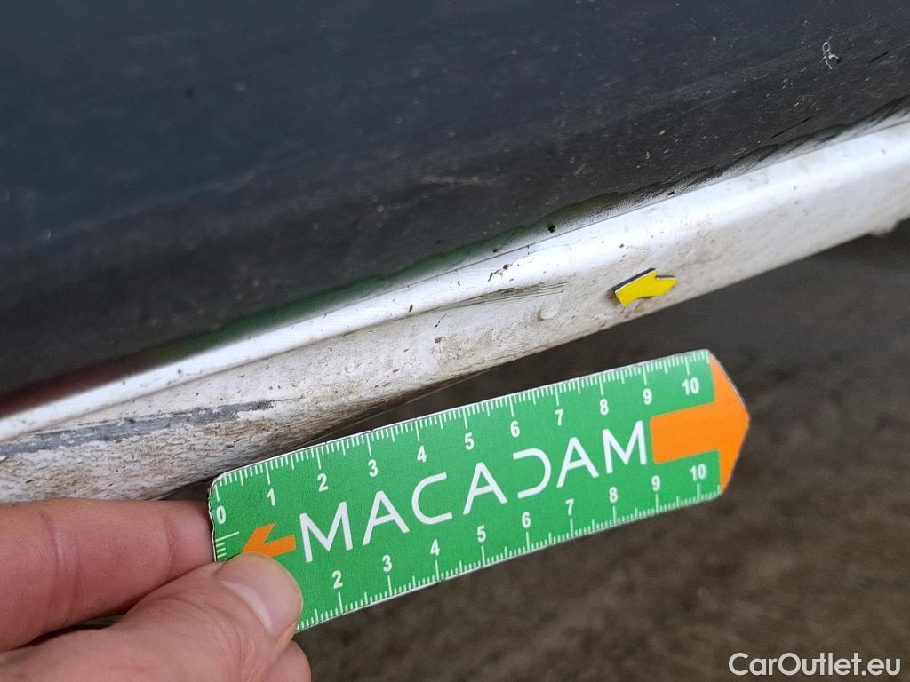  Peugeot  Expert  Kombi L2 1.5 HDi 120CV BVM6 9 Sieges E6dT #9