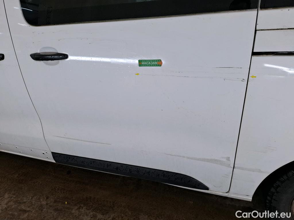  Peugeot  Expert  Kombi L2 1.5 HDi 120CV BVM6 9 Sieges E6dT #50