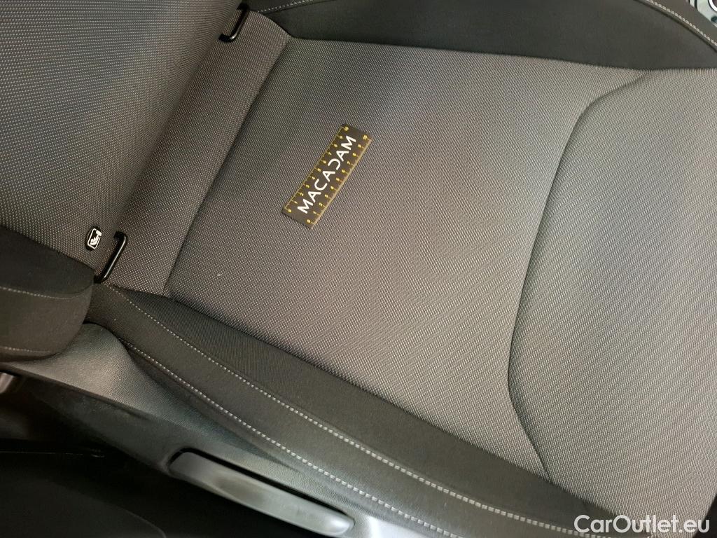  Skoda  Fabia SKODA  / 2021 / 5P / Berline 1.0 TSI 110 DSG7 Ambition #1