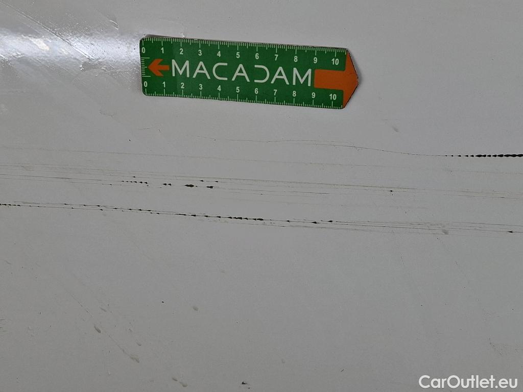  Peugeot  Expert  Kombi L2 1.5 HDi 120CV BVM6 9 Sieges E6dT #52