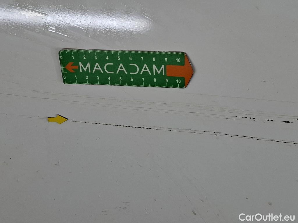  Peugeot  Expert  Kombi L2 1.5 HDi 120CV BVM6 9 Sieges E6dT #51