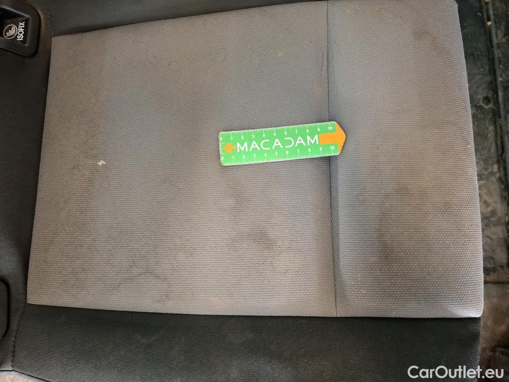  Peugeot  Expert  Kombi L2 1.5 HDi 120CV BVM6 9 Sieges E6dT #79