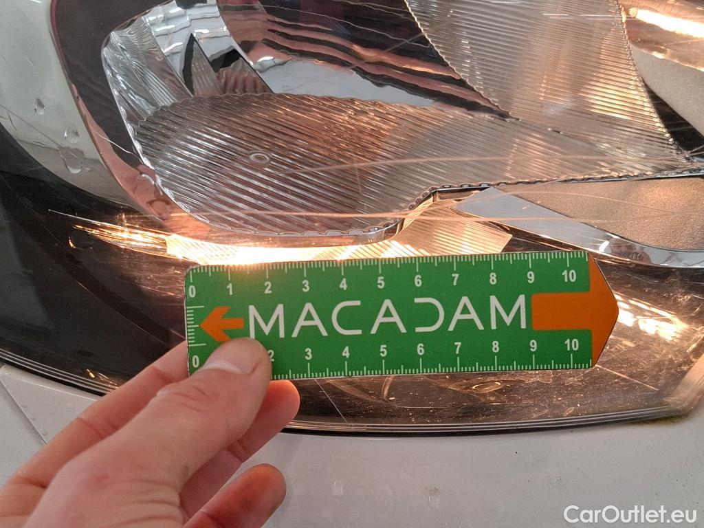  Peugeot  Expert  Kombi L2 1.5 HDi 120CV BVM6 9 Sieges E6dT #19