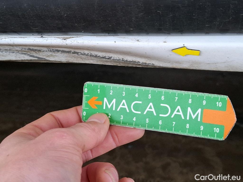  Peugeot  Expert  Kombi L2 1.5 HDi 120CV BVM6 9 Sieges E6dT #42