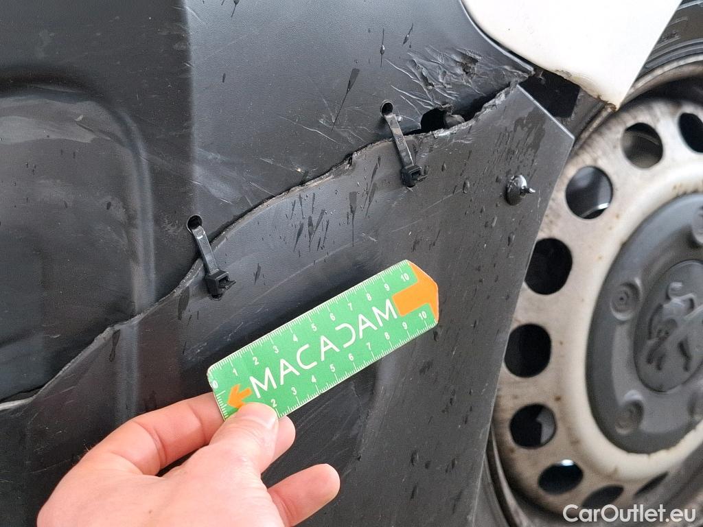  Peugeot  Expert  Kombi L2 1.5 HDi 120CV BVM6 9 Sieges E6dT #12