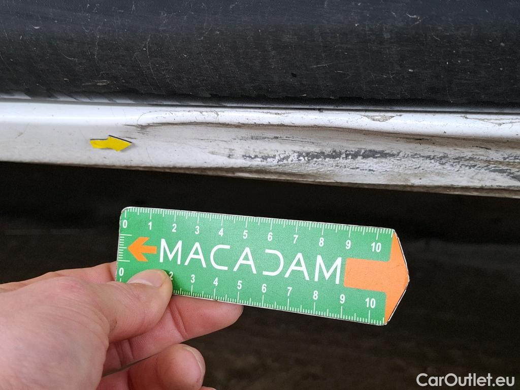  Peugeot  Expert  Kombi L2 1.5 HDi 120CV BVM6 9 Sieges E6dT #40