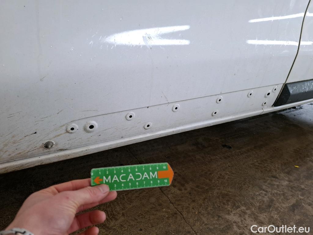  Peugeot  Expert  Kombi L2 1.5 HDi 120CV BVM6 9 Sieges E6dT #75