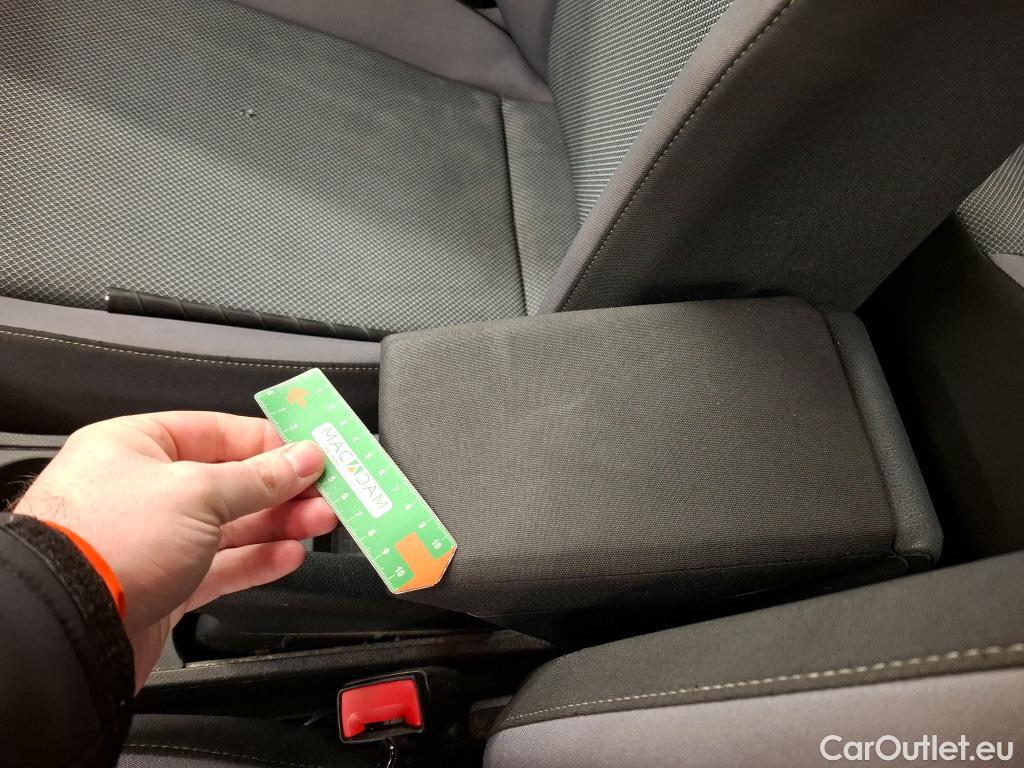  Seat  Arona  Style Business 1.0 TSI 115CV BVA7 E6 #37