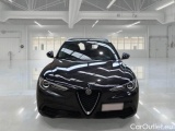  Alfa Romeo   STELVIO ALFA ROMEO / 2017 / 5P / SUV 2.2 TURBO DIESEL 190CV BUSINESS AT8 Q4 #6